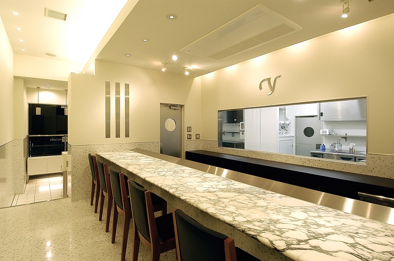 Toshi Yoroizuka恵比寿(創業)店